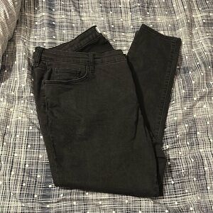 Crown and Ivy - Black Skinny Jeans Size 22W